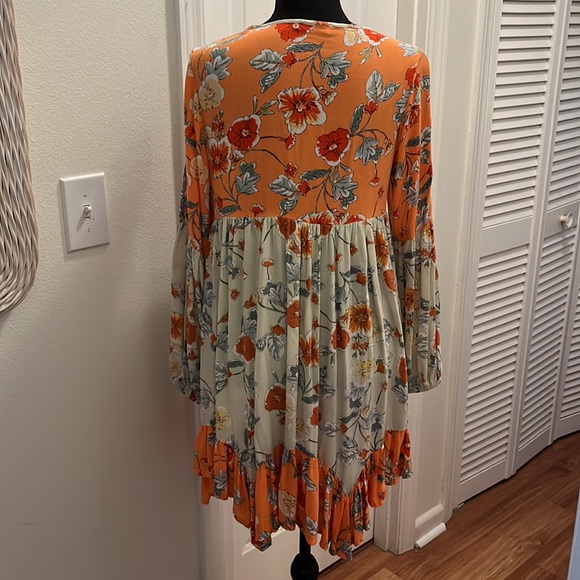 PATRONS OF PEACE Floral Boho Dress - Picture 4 of 7